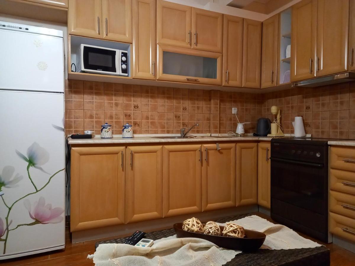 Peramos Apartments Néa Péramos エクステリア 写真