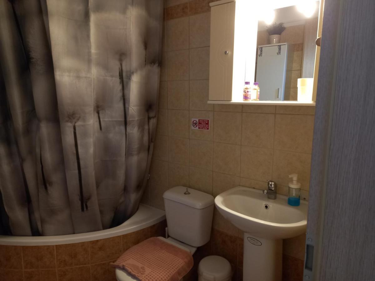 Peramos Apartments Néa Péramos エクステリア 写真