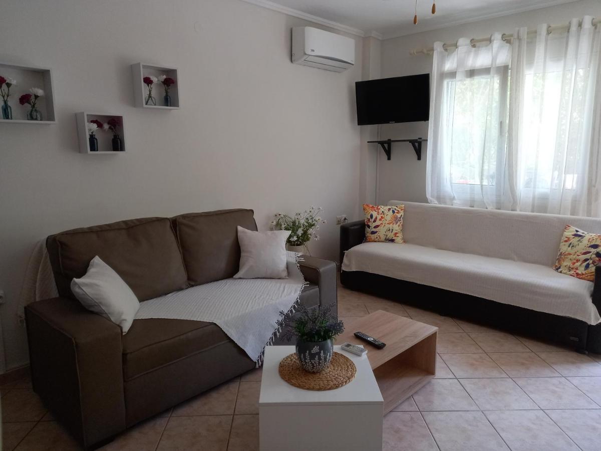 Peramos Apartments Néa Péramos エクステリア 写真
