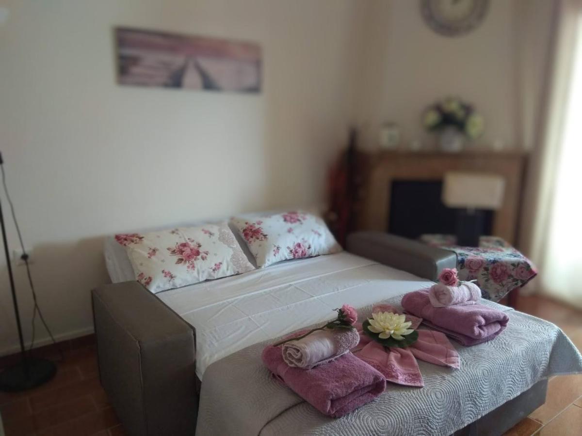 Peramos Apartments Néa Péramos エクステリア 写真