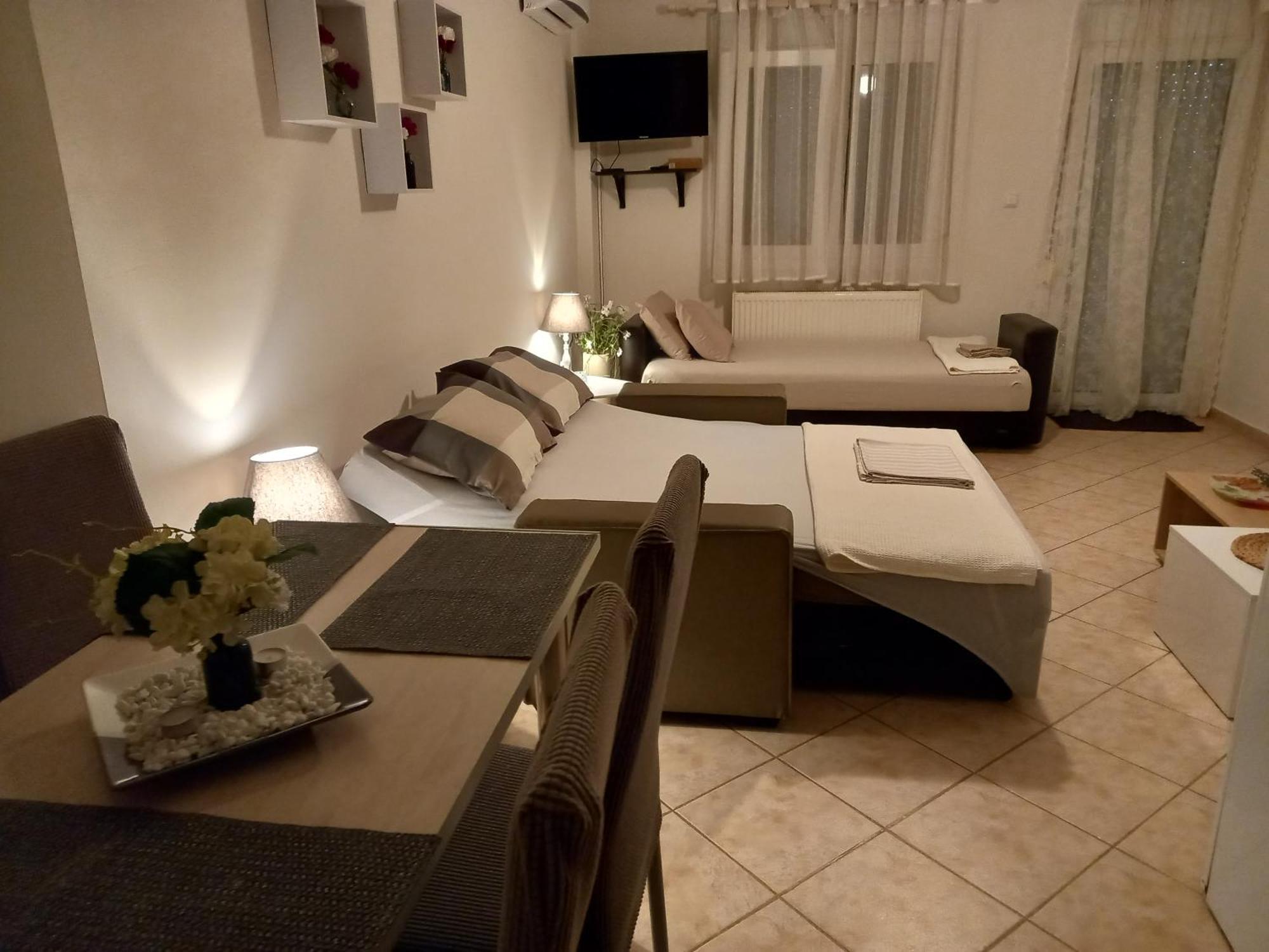 Peramos Apartments Néa Péramos エクステリア 写真